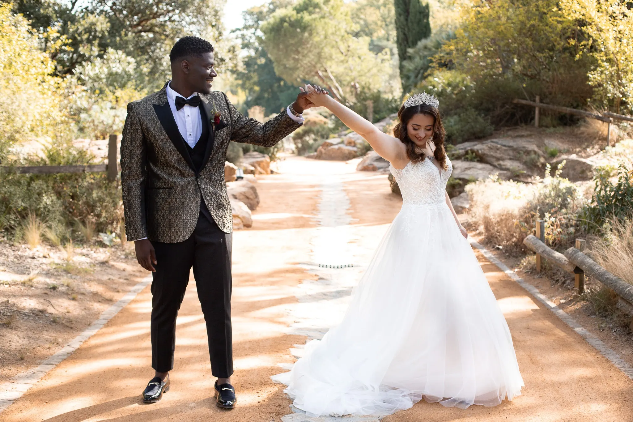 Reportage de mariage par Amélie Charrier — la première danse